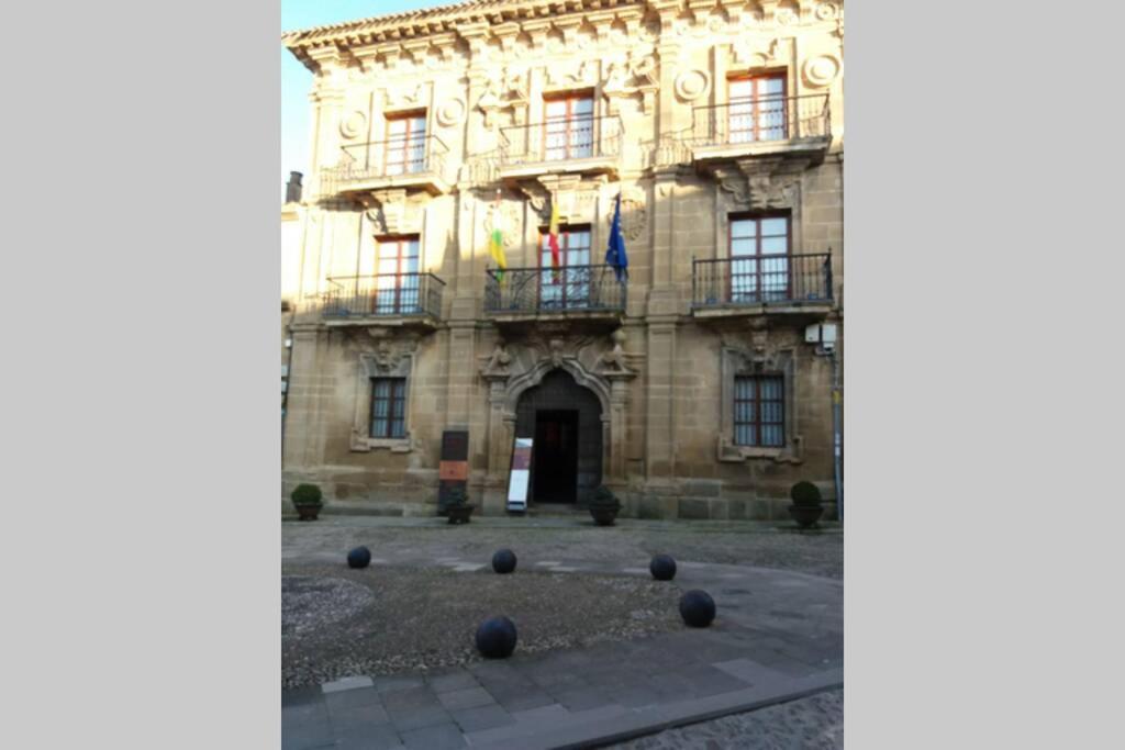 Bonito Alojamiento En Briones Exterior photo